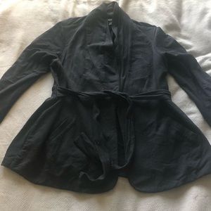 Black Cardigan with belt Torrid size 1 (14/16)